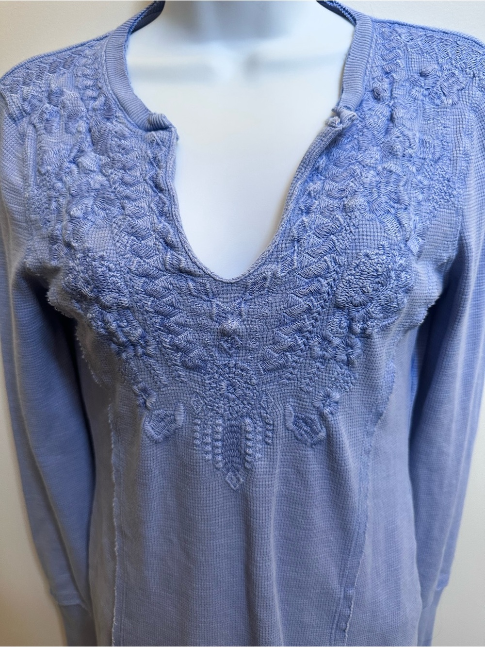 Sundance Blue Lavender Embroidered V-Neck Waffle Knit top - Picture 4 of 6